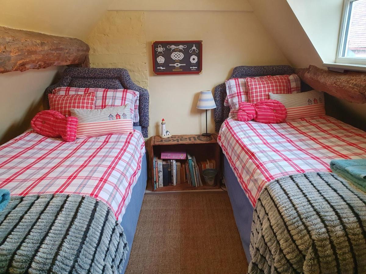 Holiday home The Poop Deck